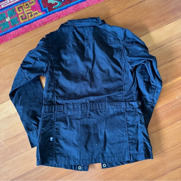 SOLD - FjallRaven XXS Crinan Jacket - Picture 3 of 3
